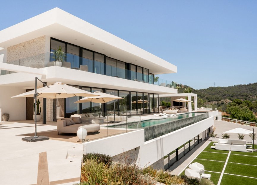 Resale - House - Detached Villa - Benahavís - Benahavís Centro