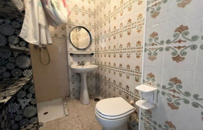 Resale - Apartment - Middle Floor Apartment - Estepona - Estepona Centro