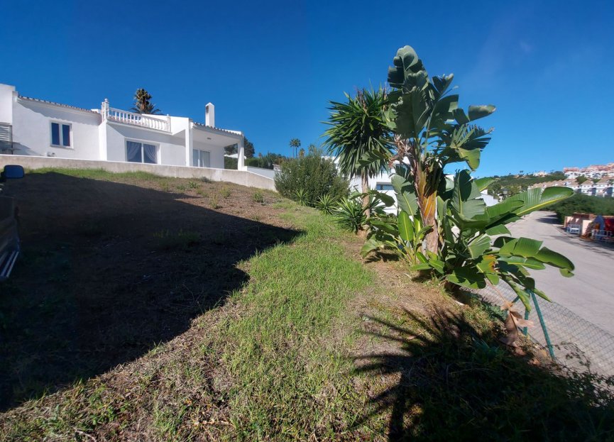 Resale - House - Detached Villa - Manilva - La Duquesa