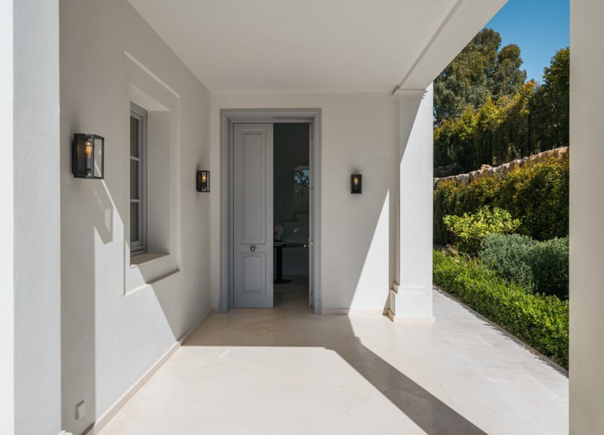 Reventa - House - Detached Villa - Marbella - Nueva Andalucia