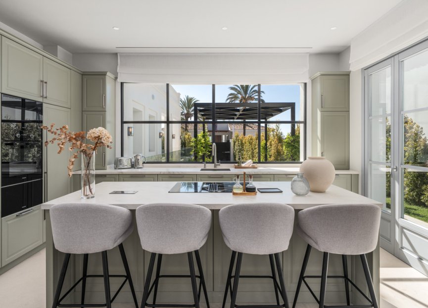 Reventa - House - Detached Villa - Marbella - Nueva Andalucia