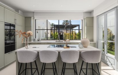 Reventa - House - Detached Villa - Marbella - Nueva Andalucia