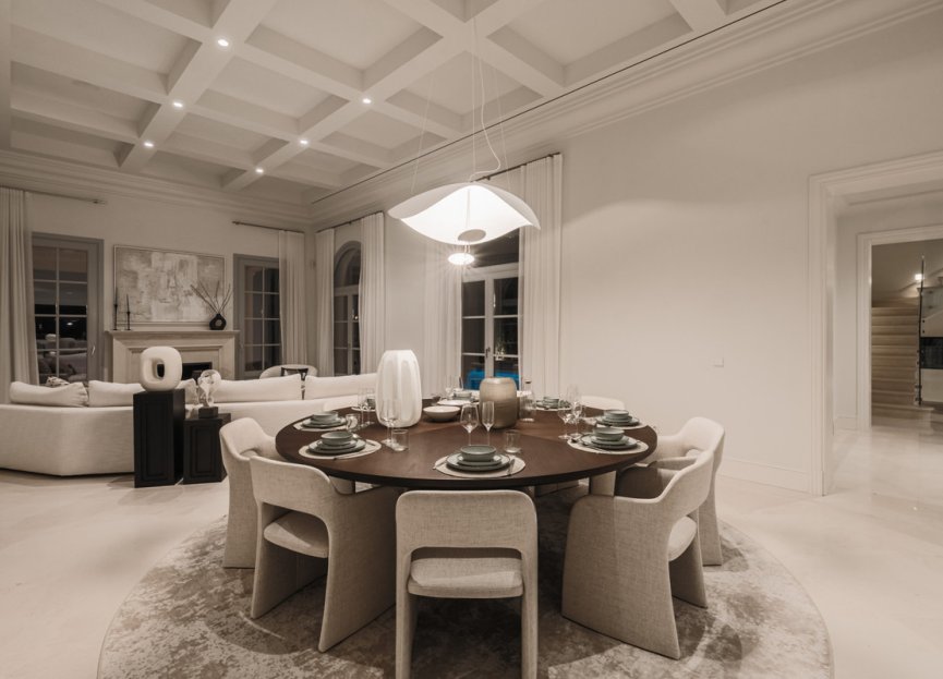 Reventa - House - Detached Villa - Marbella - Nueva Andalucia