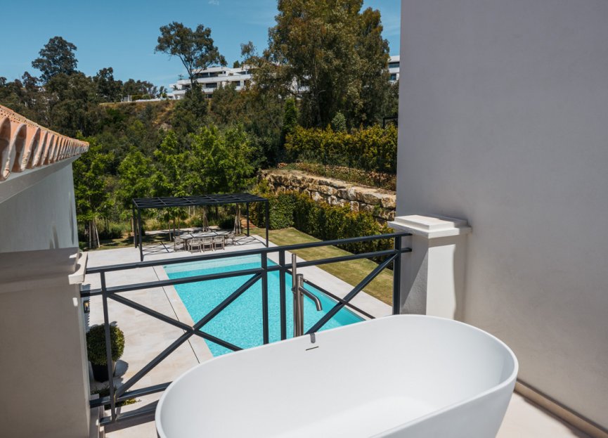 Reventa - House - Detached Villa - Marbella - Nueva Andalucia