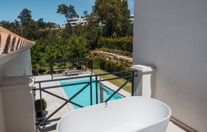 Reventa - House - Detached Villa - Marbella - Nueva Andalucia