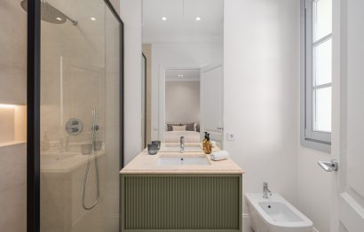 Reventa - House - Detached Villa - Marbella - Nueva Andalucia