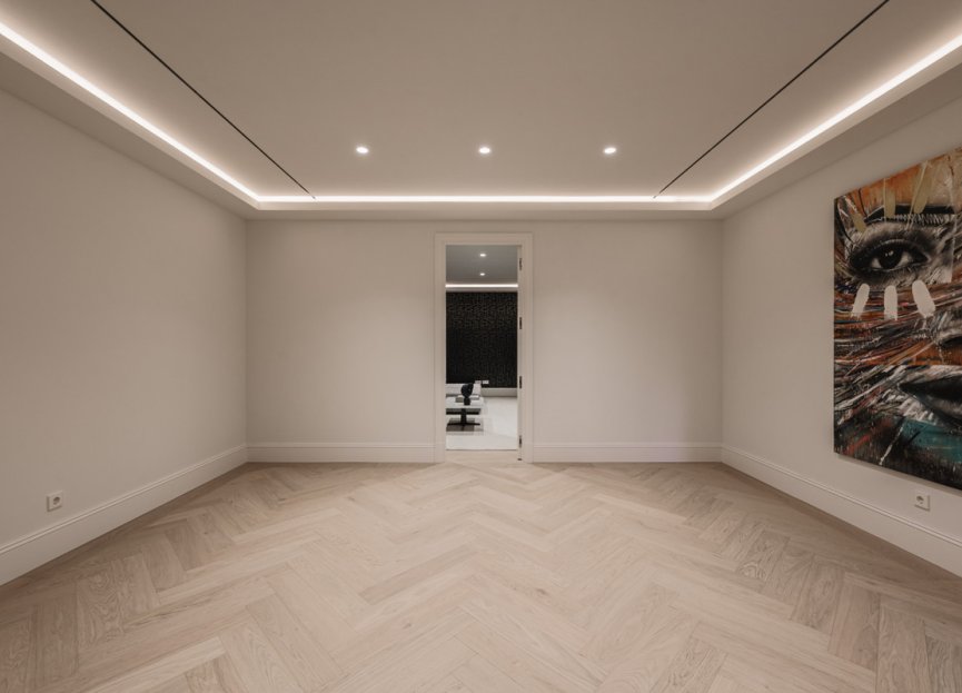 Reventa - House - Detached Villa - Marbella - Nueva Andalucia