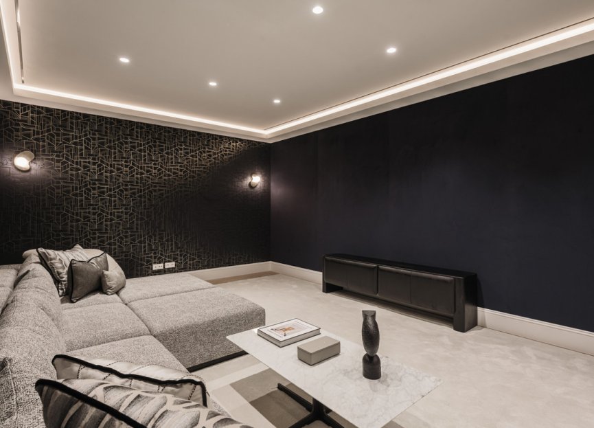 Reventa - House - Detached Villa - Marbella - Nueva Andalucia