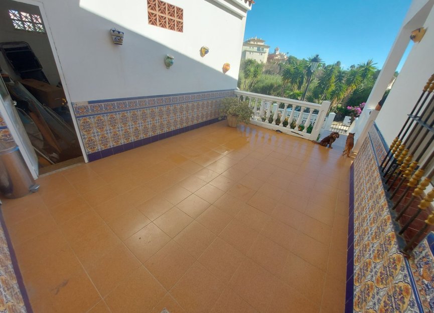 Resale - House - Detached Villa - Manilva - La Duquesa