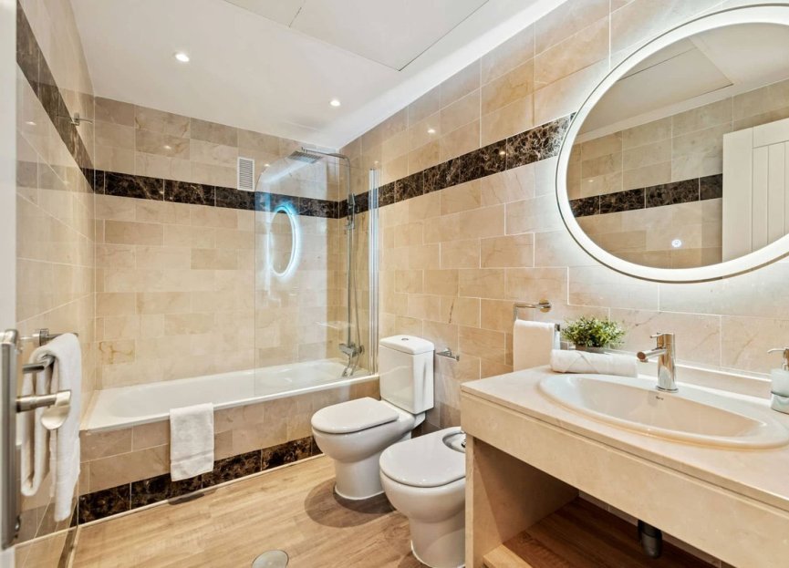 Reventa - Apartment - Middle Floor Apartment - Benahavís - Benahavís Centro