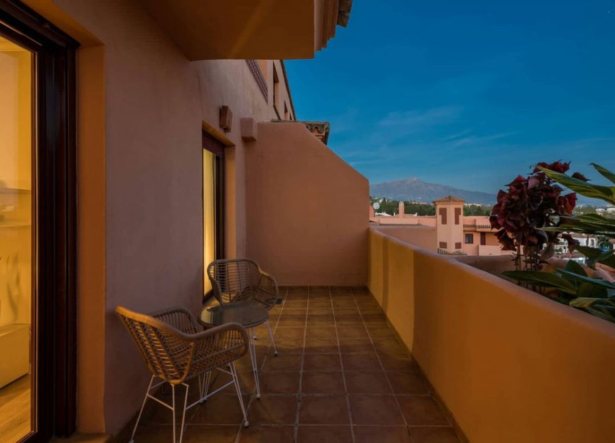 Reventa - Apartment - Middle Floor Apartment - Benahavís - Benahavís Centro