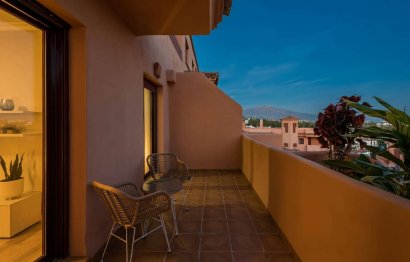 Reventa - Apartment - Middle Floor Apartment - Benahavís - Benahavís Centro