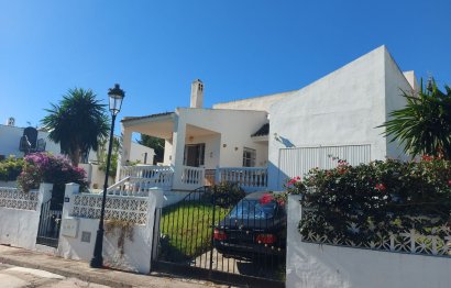 Resale - House - Detached Villa - Manilva - La Duquesa