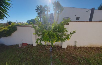 Resale - House - Detached Villa - Manilva - La Duquesa