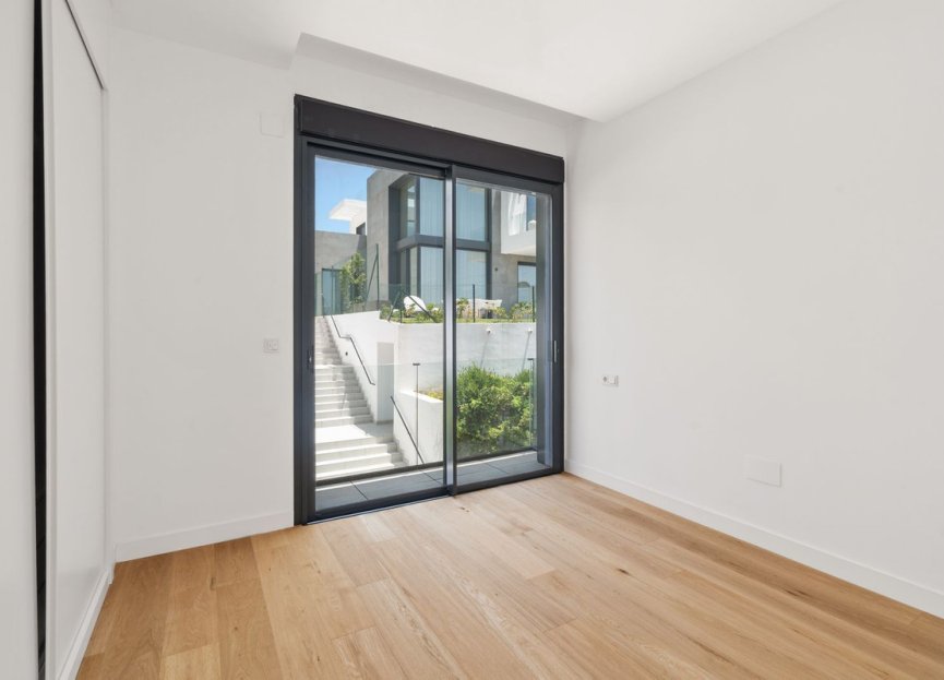 Resale - House - Semi-Detached House - Marbella - Río Real