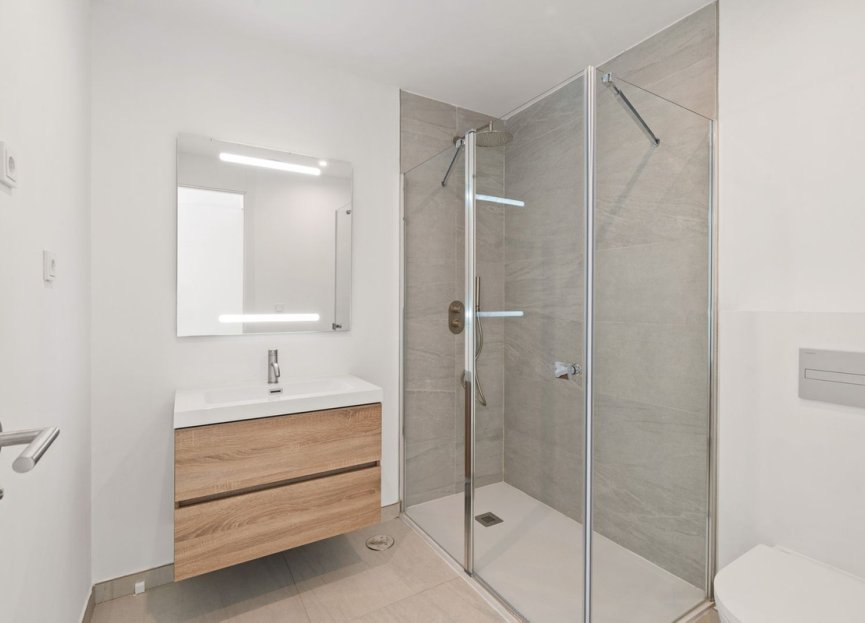 Resale - House - Semi-Detached House - Marbella - Río Real