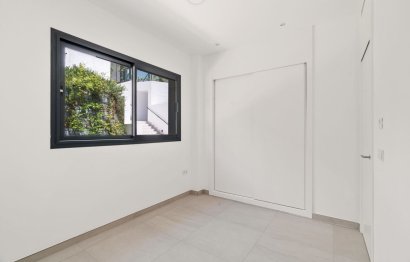 Resale - House - Semi-Detached House - Marbella - Río Real