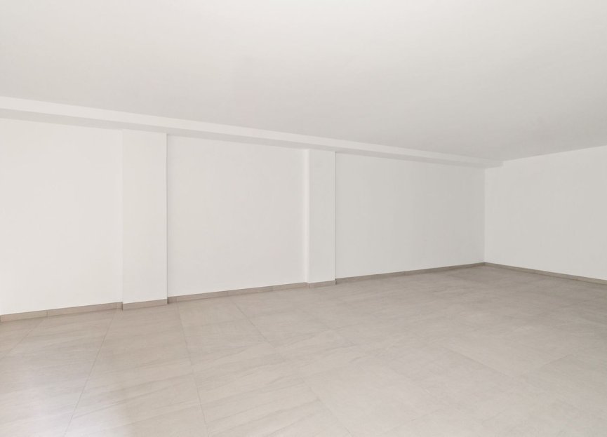 Resale - House - Semi-Detached House - Marbella - Río Real