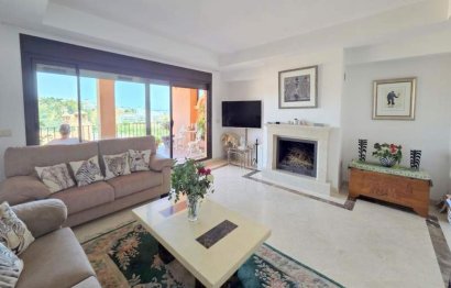 Resale - House - Townhouse - Estepona - Estepona Centro