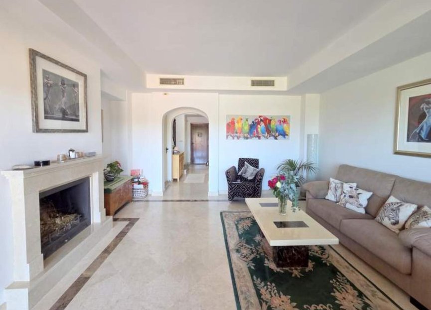 Resale - House - Townhouse - Estepona - Estepona Centro