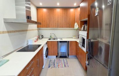 Resale - House - Townhouse - Estepona - Estepona Centro