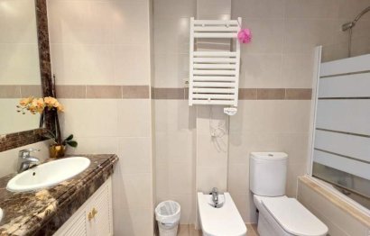 Resale - House - Townhouse - Estepona - Estepona Centro