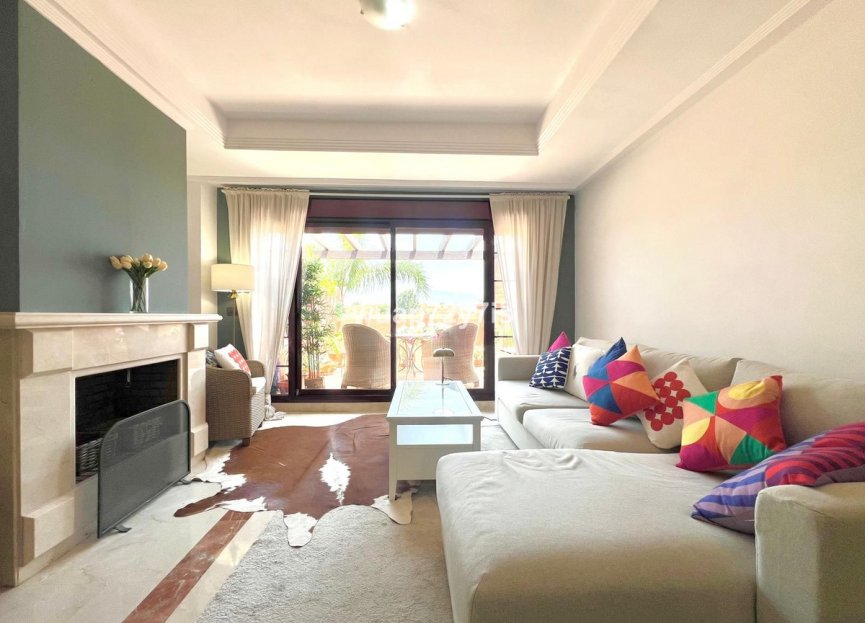 Resale - Apartment - Penthouse - Marbella - La Mairena