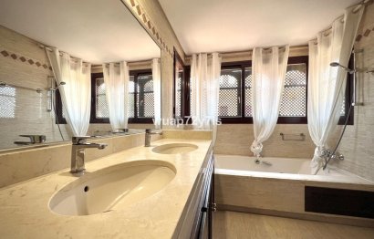 Resale - Apartment - Penthouse - Marbella - La Mairena