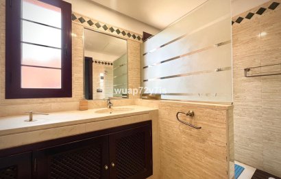 Resale - Apartment - Penthouse - Marbella - La Mairena