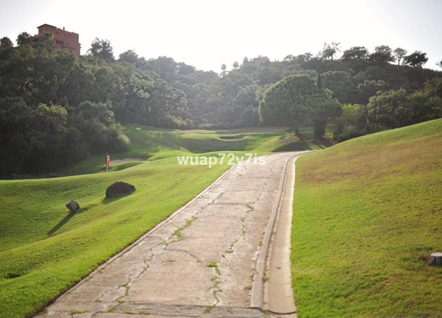 Resale - Apartment - Penthouse - Marbella - La Mairena