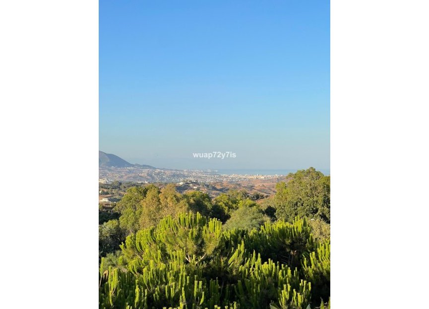 Resale - Apartment - Penthouse - Marbella - La Mairena