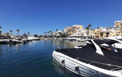 Resale - Apartment - Top Floor Apartment - Marbella - Cabopino