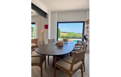 Reventa - House - Detached Villa - Estepona - Estepona Centro