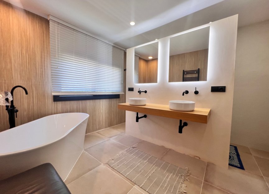 Reventa - House - Detached Villa - Estepona - Estepona Centro