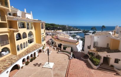 Resale - Apartment - Top Floor Apartment - Marbella - Cabopino