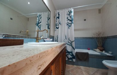 Resale - House - Semi-Detached House - Marbella - San Pedro De Alcantara