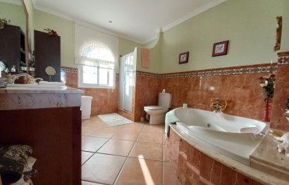 Resale - House - Semi-Detached House - Marbella - San Pedro De Alcantara