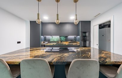 Resale - Ground floor apartment - Benahavís - Benahavís Centro