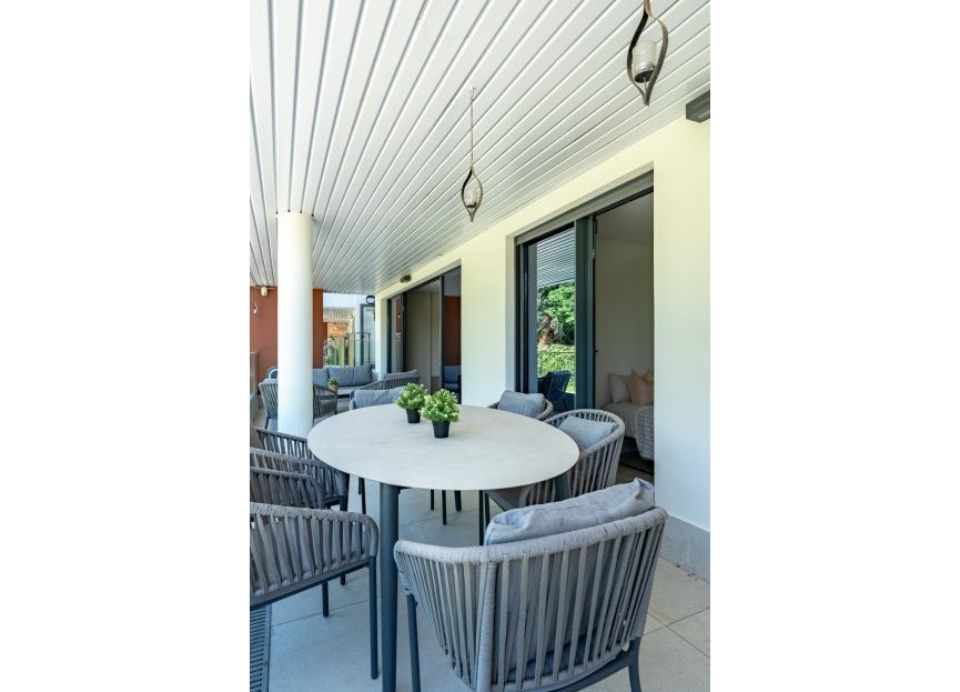 Resale - Ground floor apartment - Benahavís - Benahavís Centro