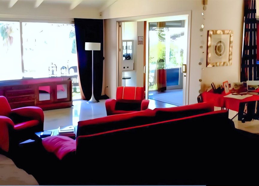 Resale - House - Detached Villa - Marbella - Nueva Andalucia