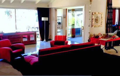 Resale - House - Detached Villa - Marbella - Nueva Andalucia