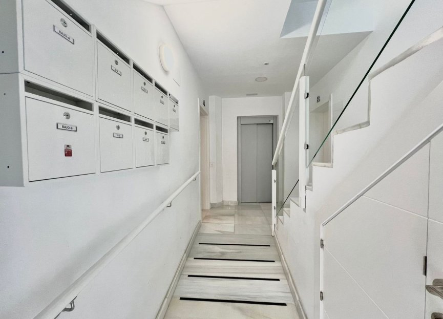 Resale - Ground floor apartment - Fuengirola - Fuengirola Centro