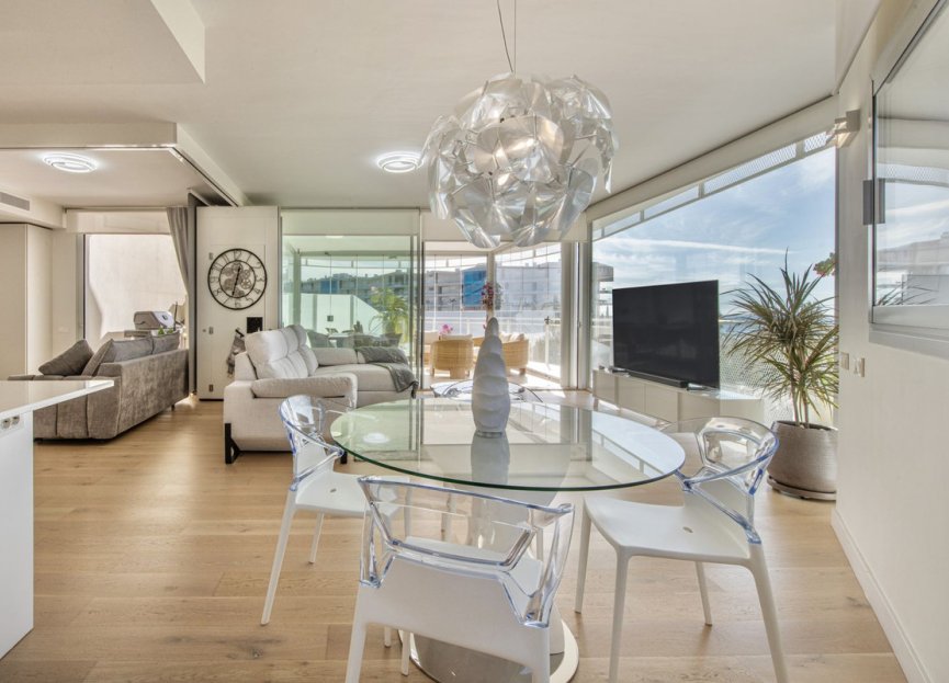 Resale - Apartment - Middle Floor Apartment - Benalmádena - Benalmadena Centro