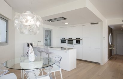 Resale - Apartment - Middle Floor Apartment - Benalmádena - Benalmadena Centro