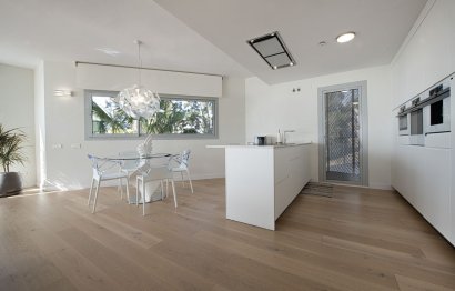 Resale - Apartment - Middle Floor Apartment - Benalmádena - Benalmadena Centro