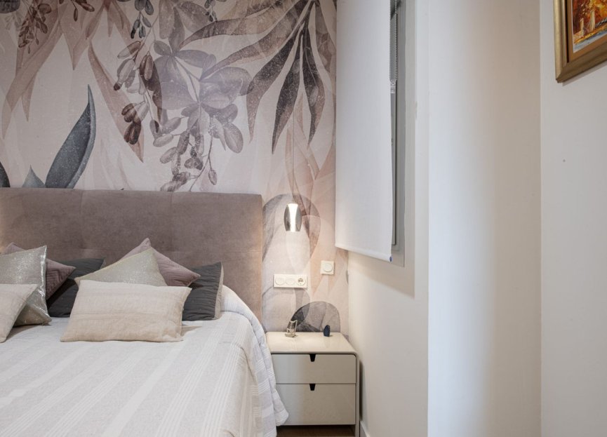 Resale - Apartment - Middle Floor Apartment - Benalmádena - Benalmadena Centro