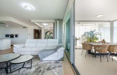 Resale - Apartment - Middle Floor Apartment - Benalmádena - Benalmadena Centro