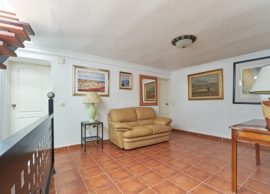 Resale - House - Townhouse - Marbella - Marbella Centro