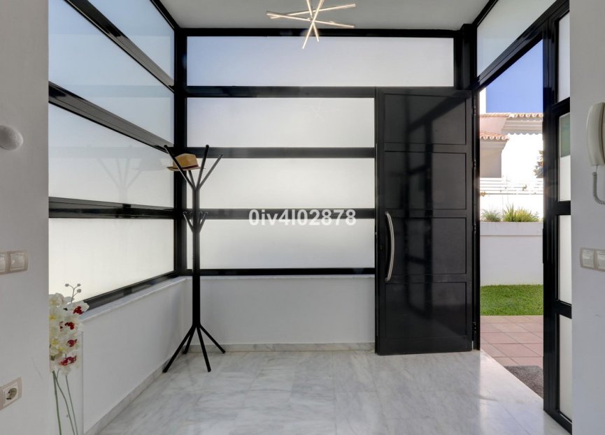 Resale - House - Detached Villa - Benalmádena - Benalmadena Costa