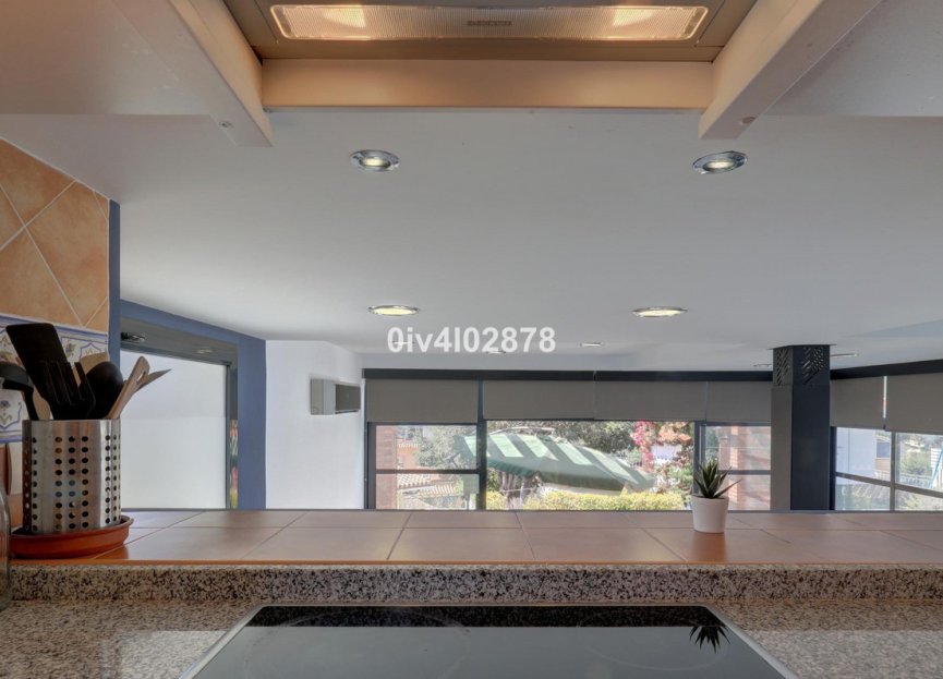 Resale - House - Detached Villa - Benalmádena - Benalmadena Costa